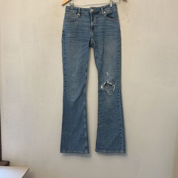 We The Free distressed denim jeans Size 25 EUC - Picture 2 of 9